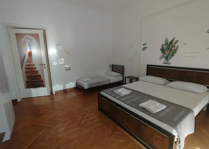 Dock Bay Hostello ترييستي