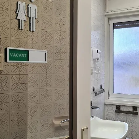 Dock Bay Lodge Hostello Vandrerhjem *