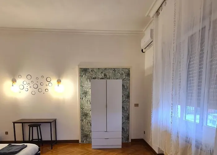 Dock Bay Hostello Hostel *